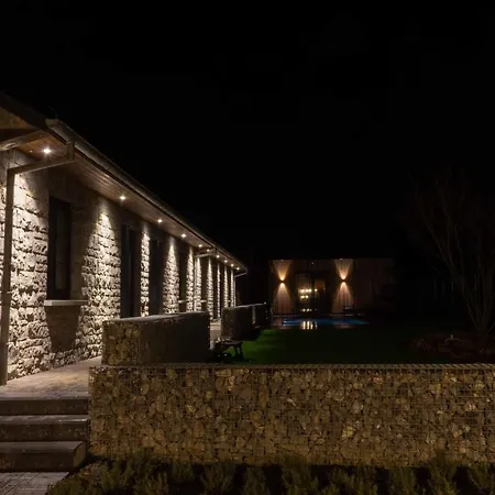 Au Coeur De Bed & Breakfast 4*